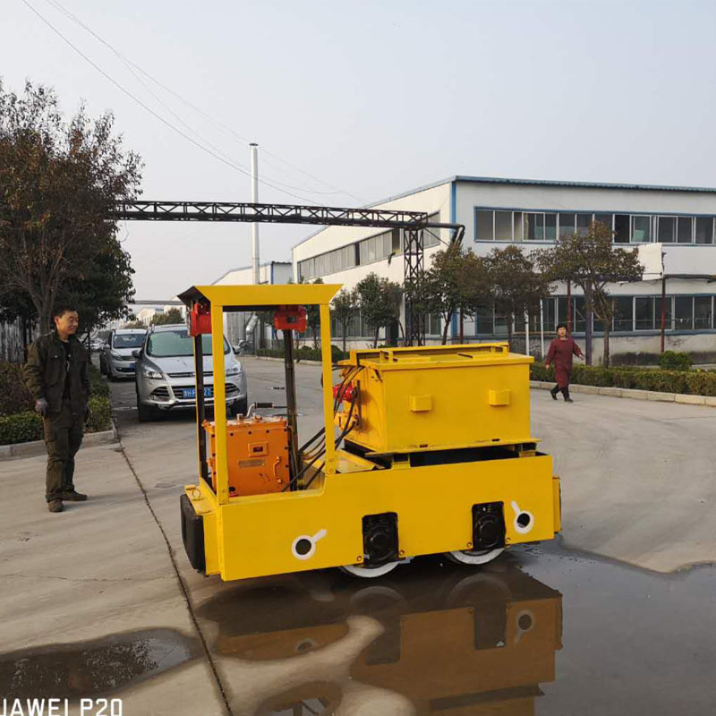矿用蓄电池电机车 2.5吨矿用电瓶车 井下电机车 宏图机械生产