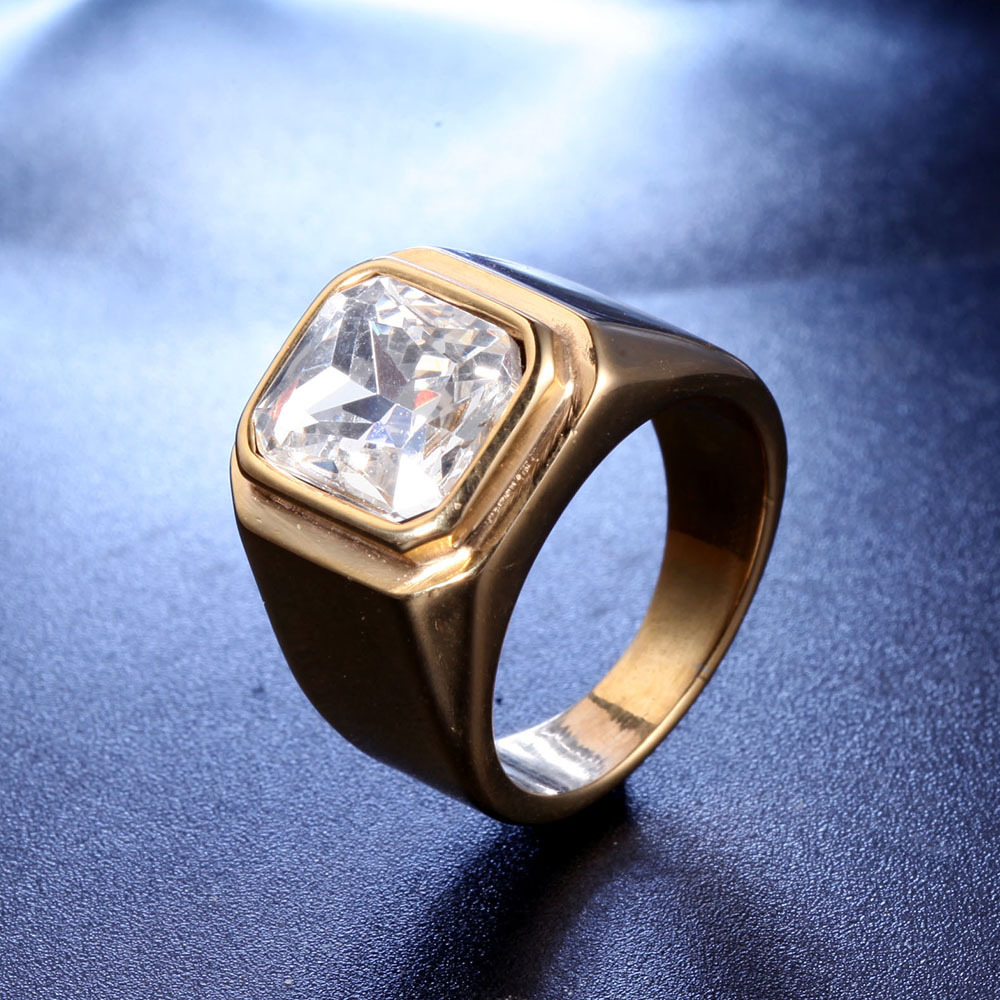 Titanium Steel Material Retro Square Titanium Steel Inlay Gem Glass Stone 18K Gold Plated Men'S Rings