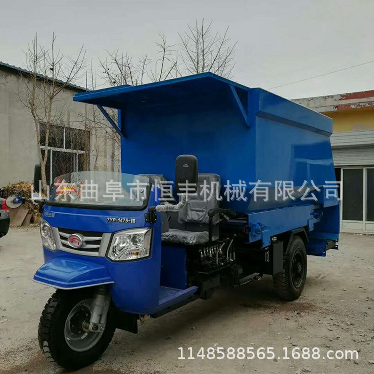 饲料撒料车价格 各种规格饲料撒料车 湖北养殖投料机