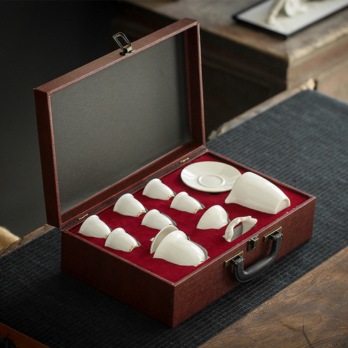 High-end white porcelain tea set with high-quality Dhua sheep fat jade, gold-trimmed ceramic Sandai cover bowl Gongfu tea set for wholesale