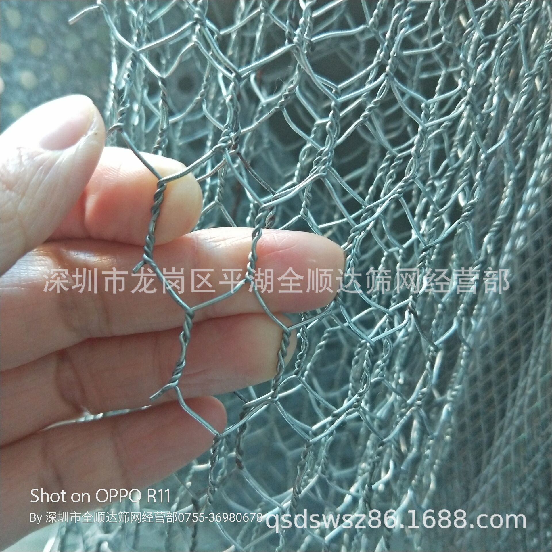 供应各种六角网 防护网  铁丝网 鹅养殖网 小丝六角网 拧花网