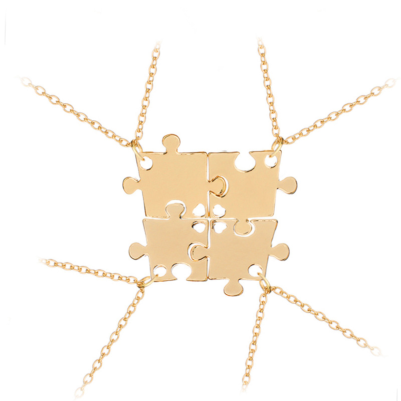 Explosion Model Puzzle Necklace Four-piece Set Of Creative Puzzle Stitching Good Friend Necklace Clavicle Chain Accessories Wholesale Nihaojewelry display picture 7