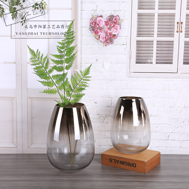 Transparent glass creative realistic decorations for living room