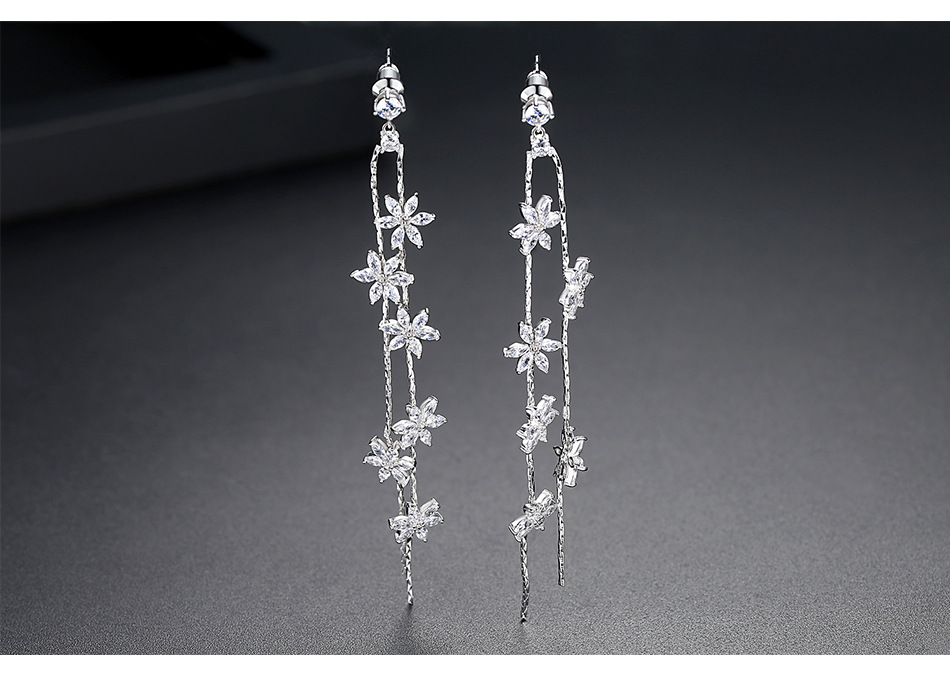 Jinse Lumière Fleur Oreille Goujons De Mode Coréenne Style Longue Frange Boucles D'oreilles Cuivre Incrusté De Zirconium Chaîne Personnalité Visage-à La Recherche Petit Femelle Boucles D'oreilles display picture 4