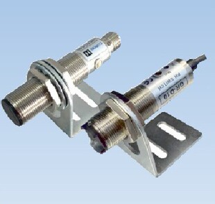 ���݃r�N��̨�����s��CORON��M18�����ݼy�A���͹���_�PGR-D10