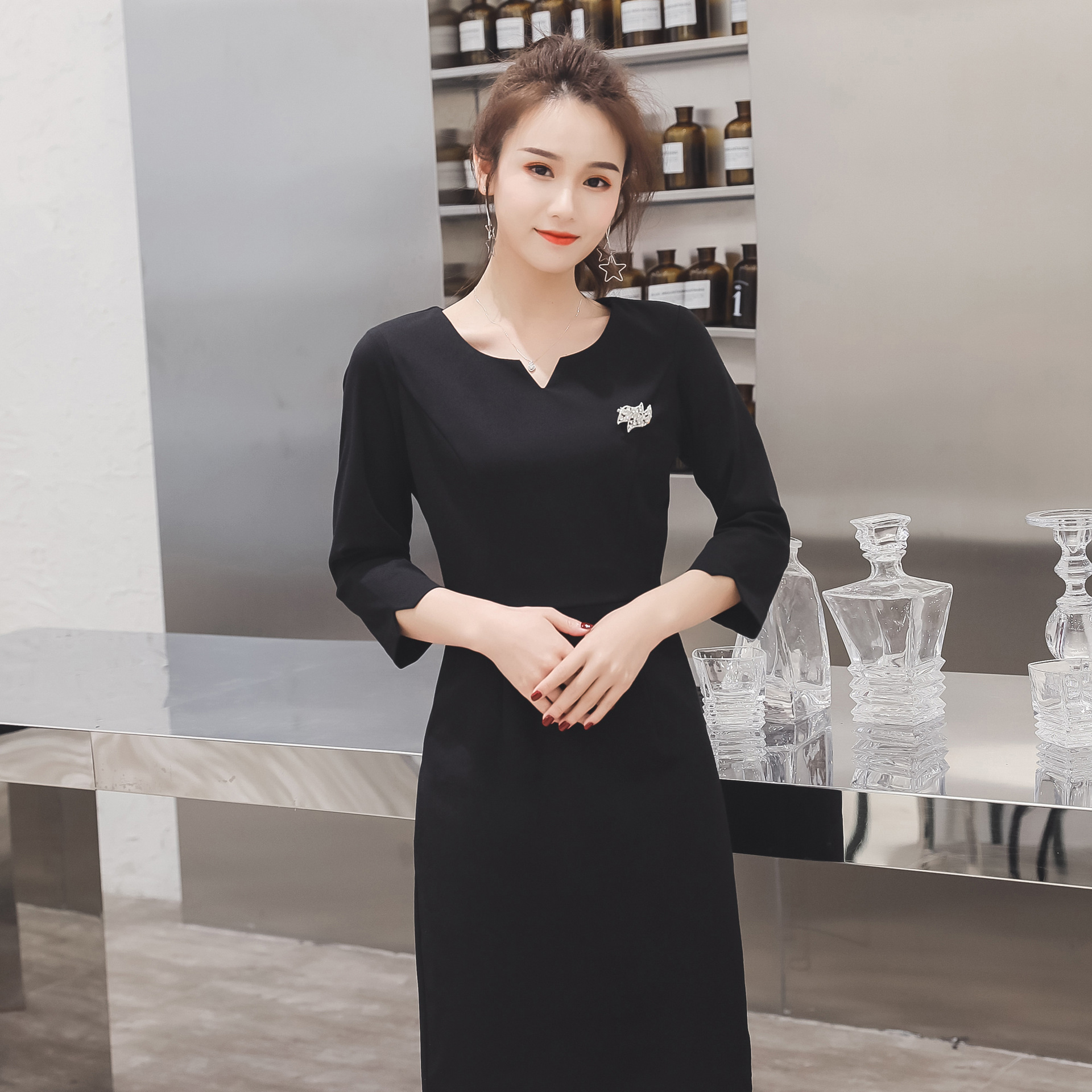 罗山县鹤梦服装加工厂