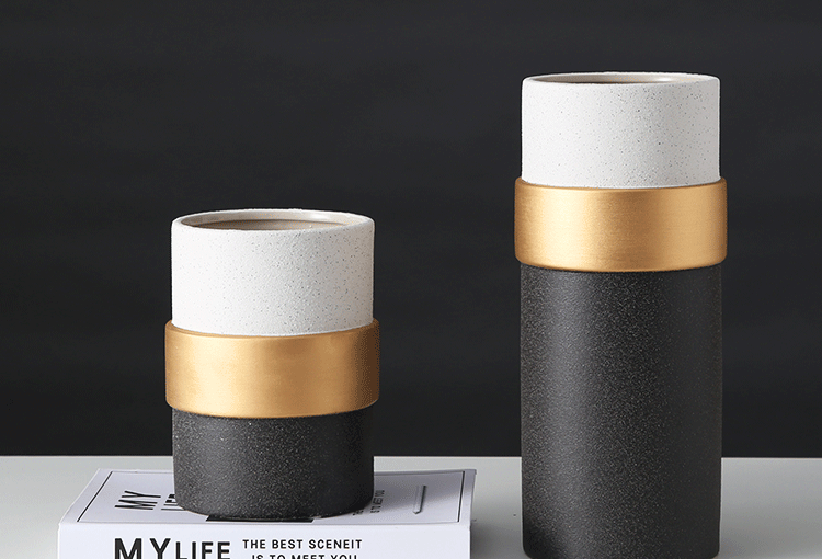 Golden circle vase_03.gif