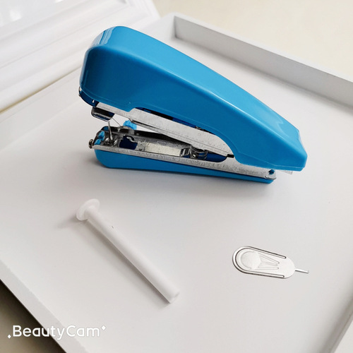 Cross-border manual sewing machine portable small pocket sewing machine mini free electronic version of recording