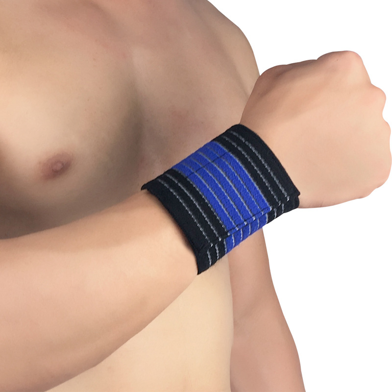 跨境篮球羽毛球排球运动防扭伤可调节加压护腕透气护具绷带护手腕
