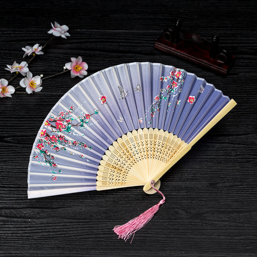 Folding Chinese-style round fan for women, Japanese-style andon small fan, qipao prop, classical Ling Juan ancient-style folding fan