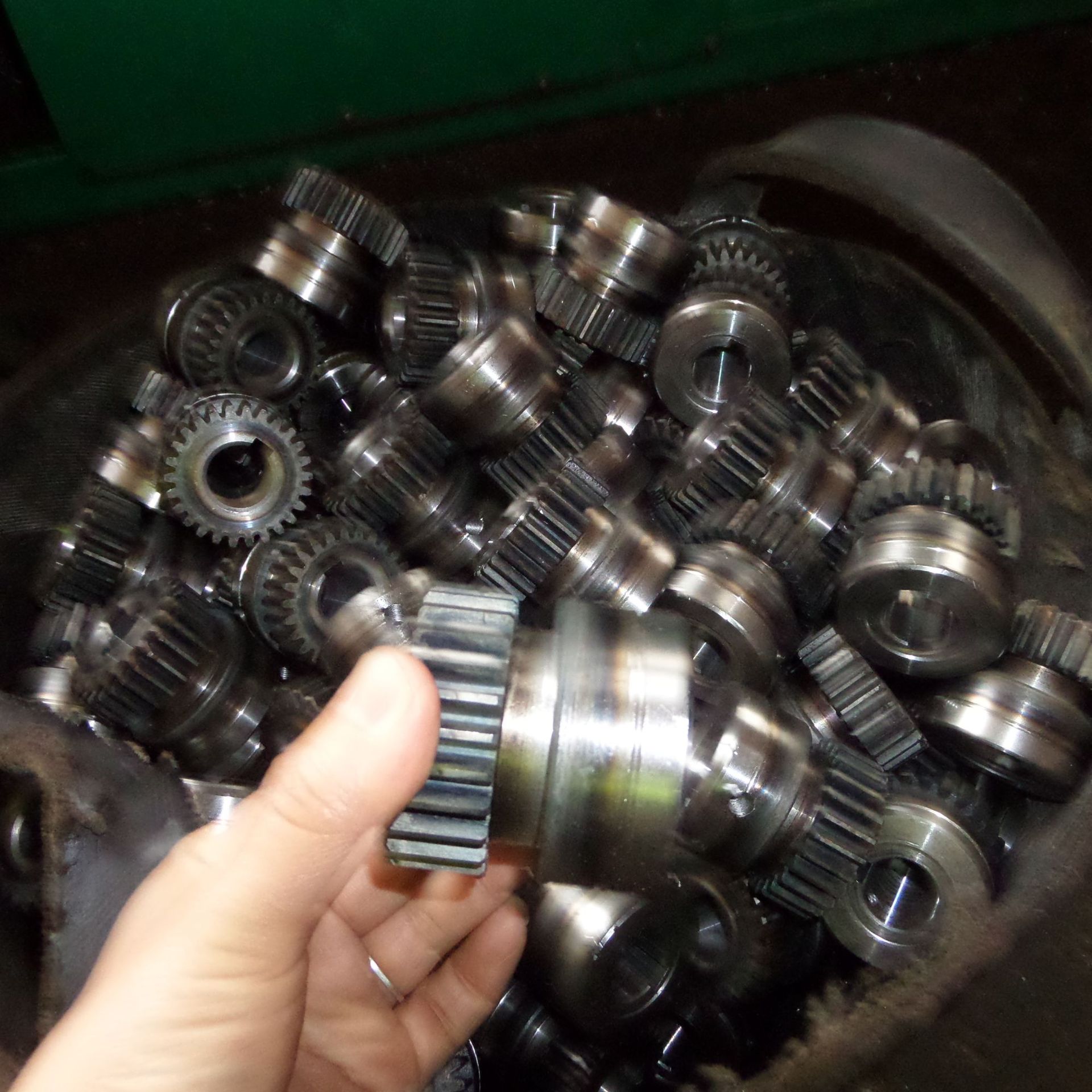 厂家批发合发齿轮工业金属圆柱形齿轮定做精密齿轮按图按样加工