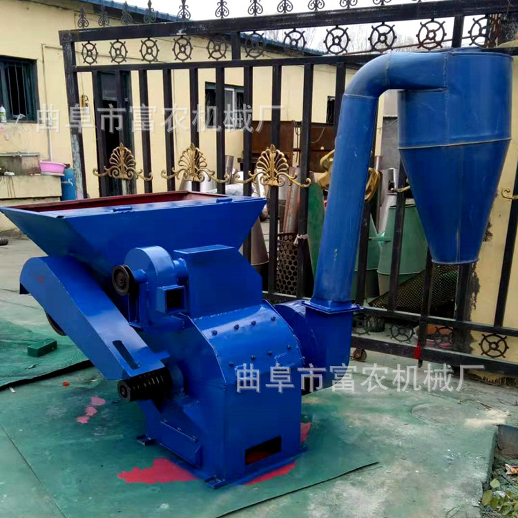 自动进料干草粉碎机牛羊养殖锤片式干草粉碎机 多功能干湿两用