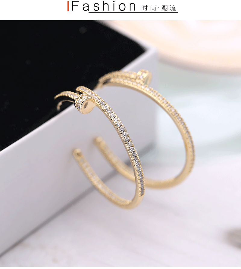Fashion 925 Silver Needle Earrings Korean Simple Earrings New Large Circle Exaggerated Earrings Wholesale Nihaojewelry display picture 9