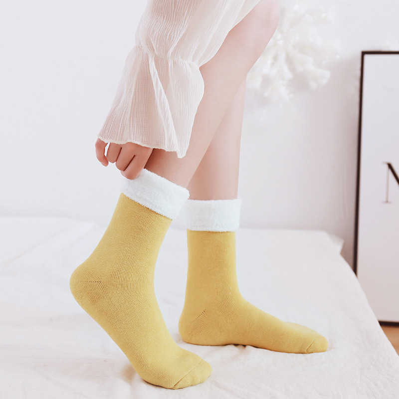 2019 hilo de plumas de invierno boca suelta engrosada caliente mujeres embarazadas calcetines de confinamiento de maternidad algodón peinado Terry calcetines de mujer forrados de lana