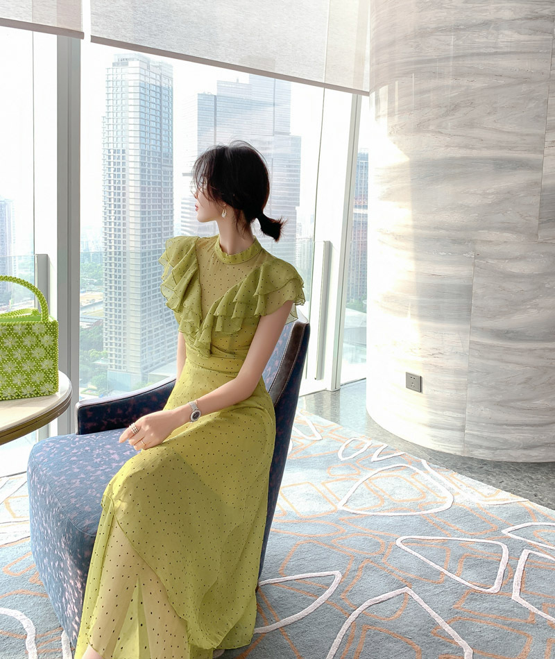 Đầm maxi nữ thắt eo chấm bi phối ren xếp tầng voan dài — Màu xanh lá chi tiết 12