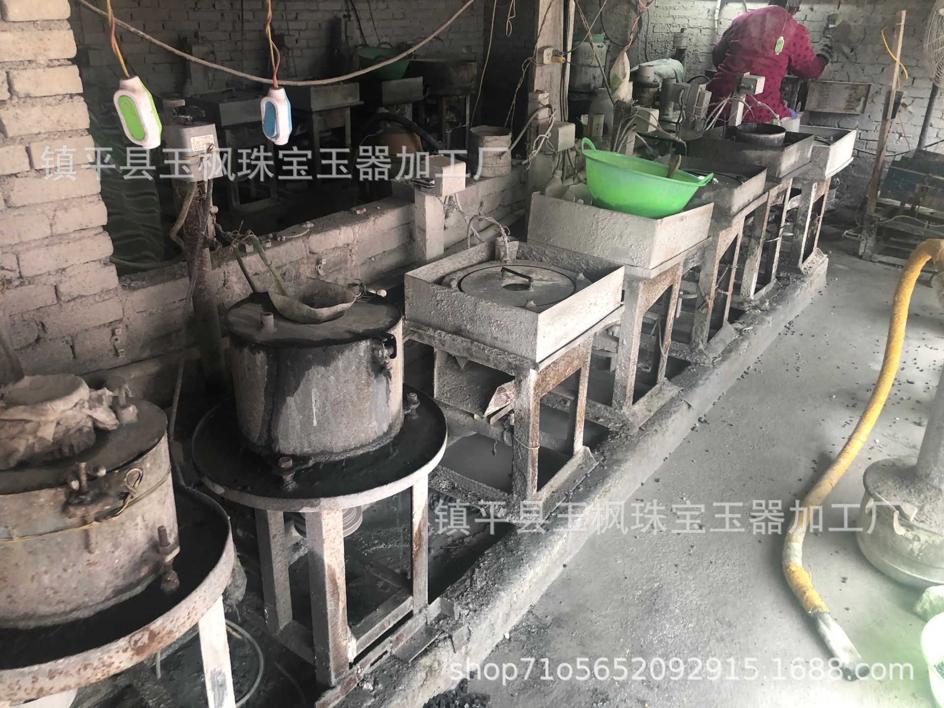 9DA585B920BD8FA0326B44ECDB10FE