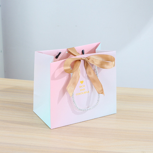 New ins style packaging bag, gradient gift bag, clothing store handbag, paper bag, printed logo gift bag