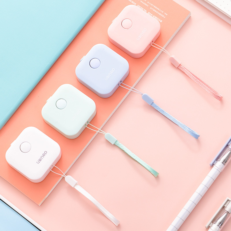 得力79650迷你小皮尺便携式1.5m量衣尺软尺拉尺伸缩尺钥匙扣卷尺