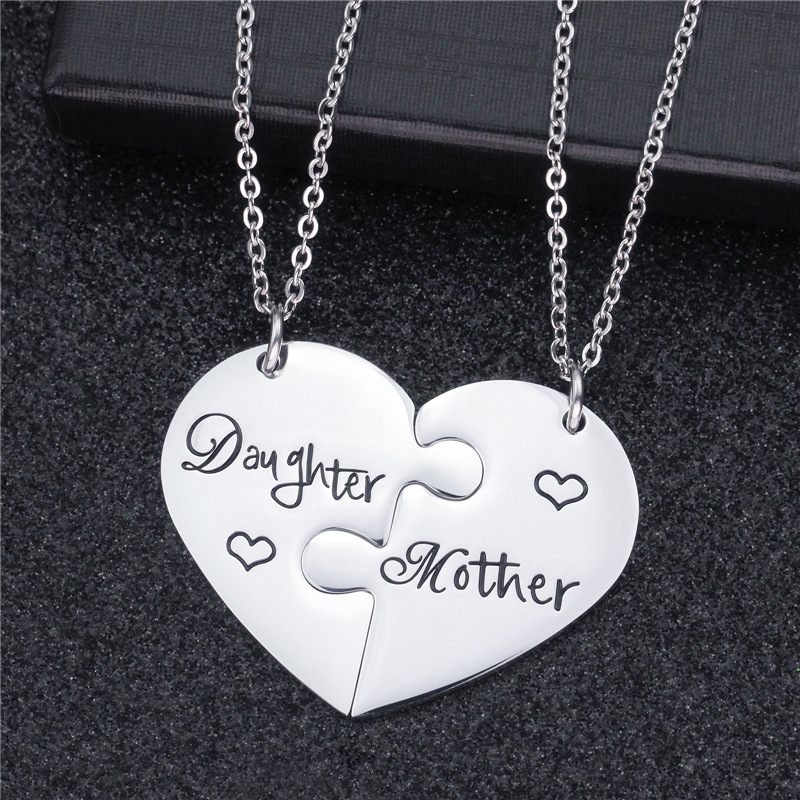 Wholesale Simple Style Letter Heart Shape Titanium Steel Pendant Necklace_colorza_1