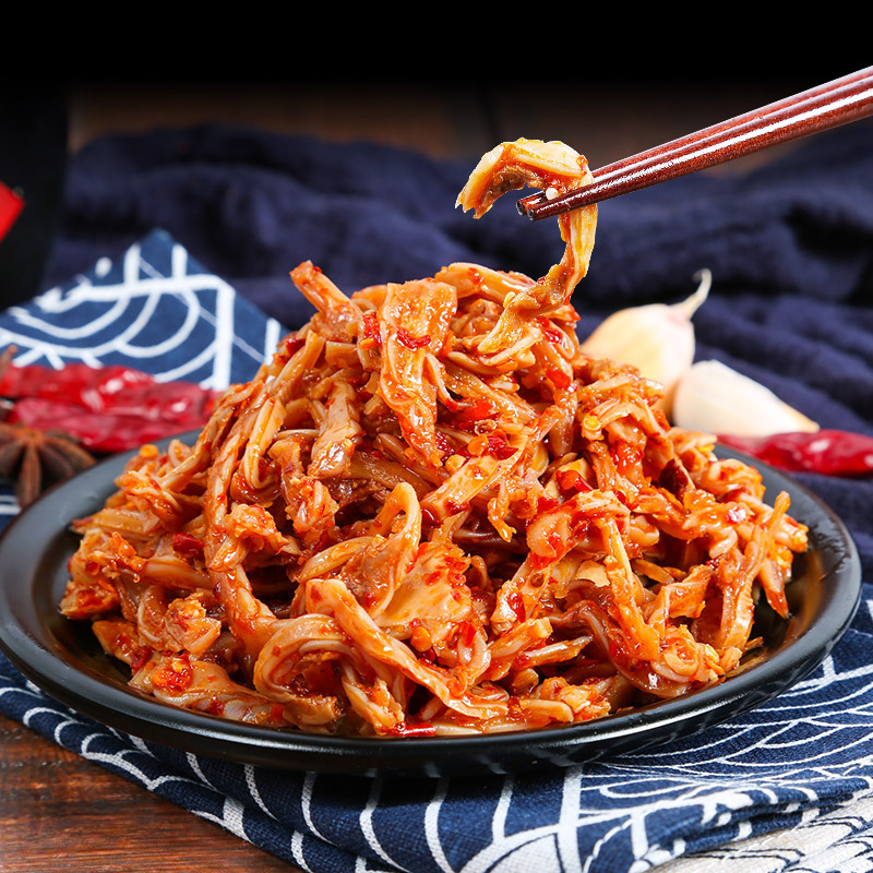 五味格厂家直销香辣脆骨13g湖南特产零食办公室休闲小吃熟食批发