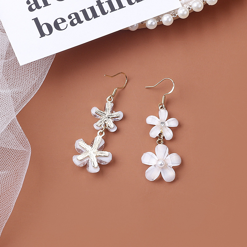 fashion white daisy flower pearl tassel earrings wholesalepicture2