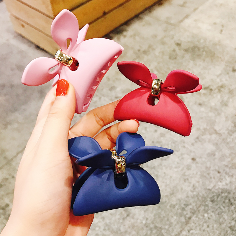 Coréen Mignon Grand Arc Poignée De Résine Solide Couleur Givré Oreilles De Lapin Barrettes Tous-match De Base Griffe De Cheveux Coiffe display picture 2