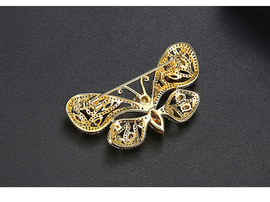 Fashionable Korean Creative New Copper Inlaid Zirconium Ladies Brooch Butterfly Clothing Accessories Pin display picture 5