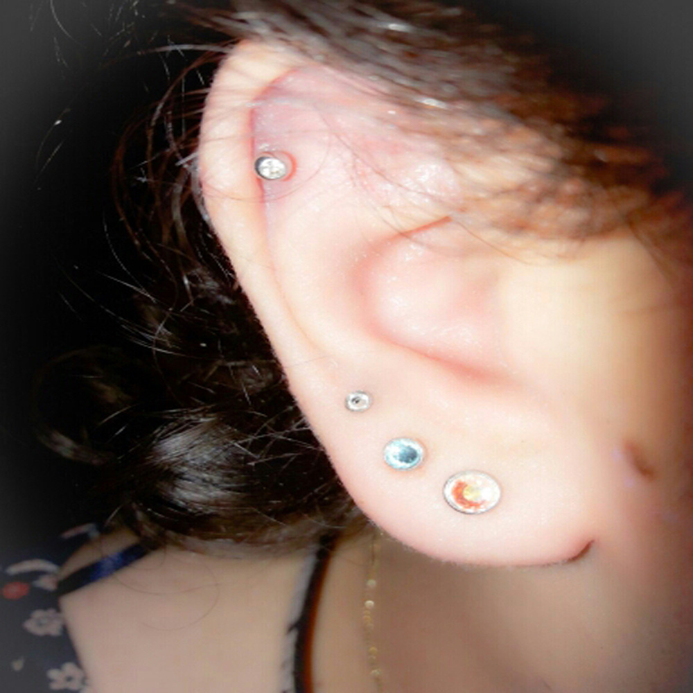 Retro Geometric Titanium Inlay Artificial Gemstones Womenu0027S Ear Studs 1 Piece