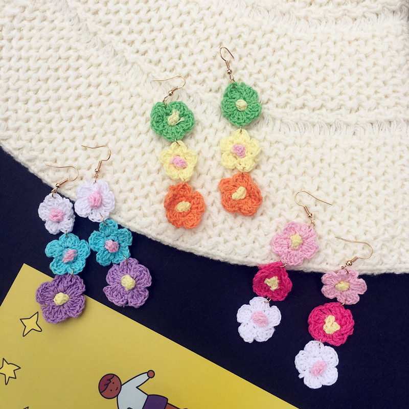 1 Pair Simple Style Flower Yarn Handmade Handmade Women's Drop Earrings display picture 2