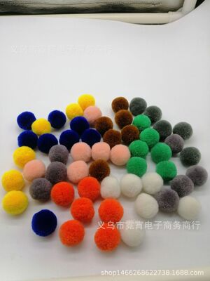 廠家處理毛球，鞋服輔料楊梅球，開司米球手工DIY毛球。聖誕絨球