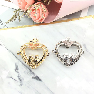 ����ɴ��_�U���к�Ů��ħ�е�����H�Y����Є����ֹ��Ʒ���