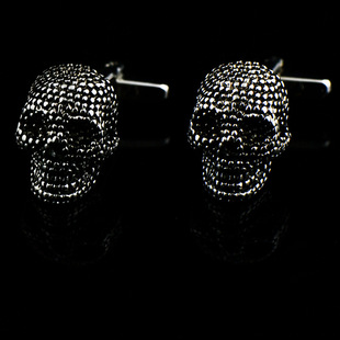 2019 New skull Cufflinks Halloween ghost head Cufflinks French shirt cuff enamel Cufflinks