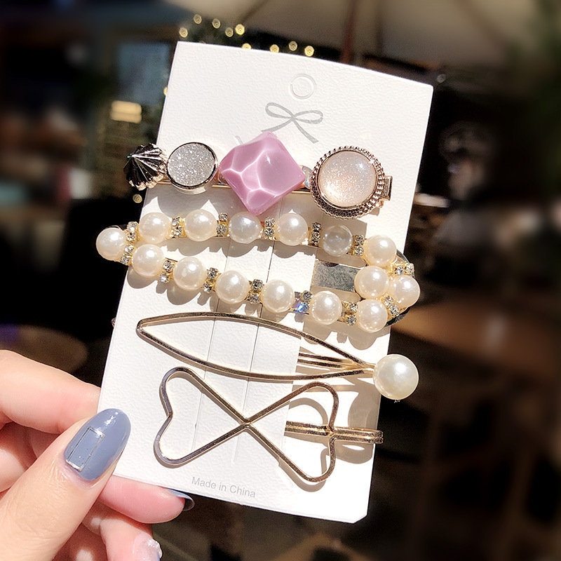 Fashion Wild Geometric Metal Pearl Set Girl Hairpin Bangs Clip Hair Accessories Wholesale Nihaojewelry display picture 5