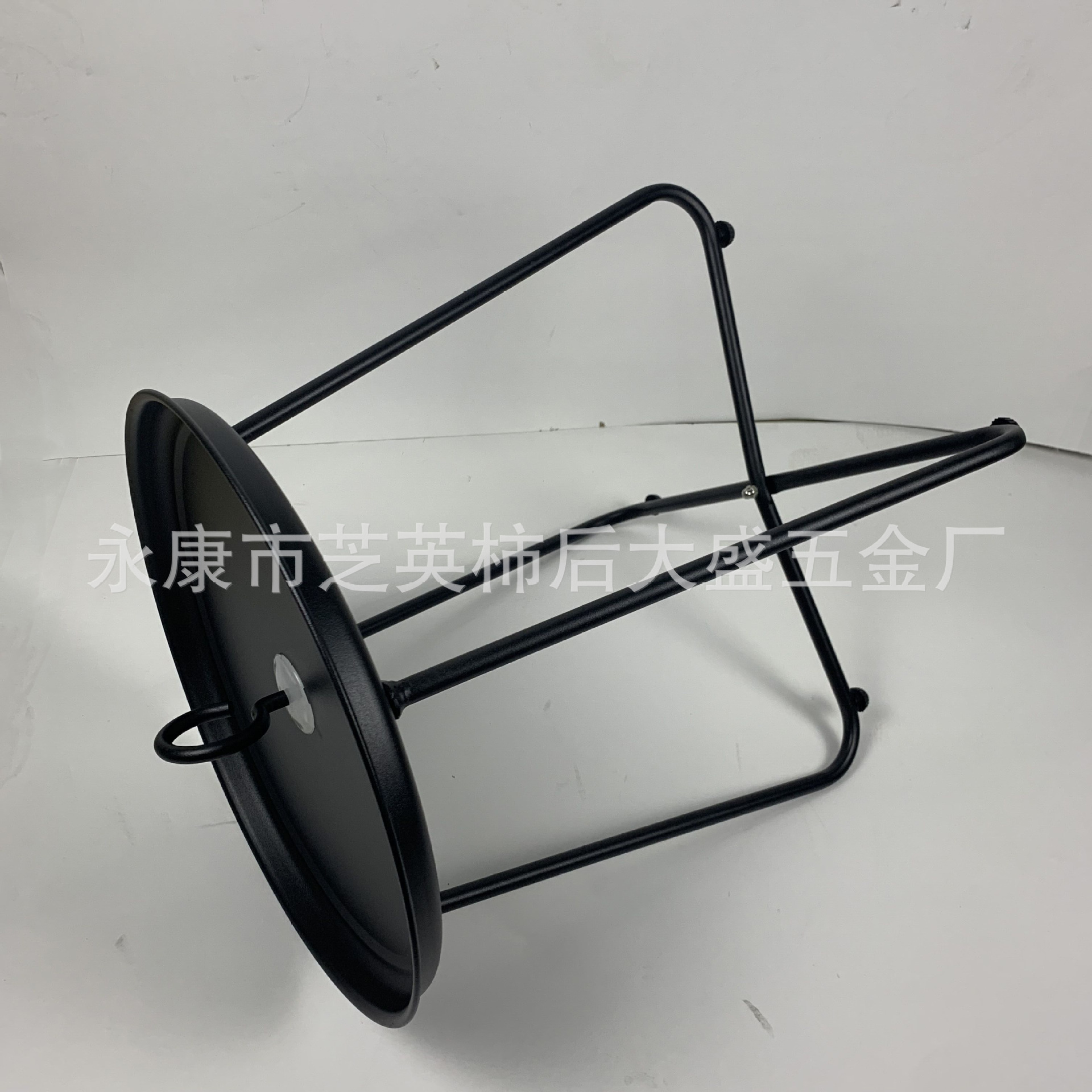 Café de estilo industrial pequeña mesa redonda moderna ocio hierro salón bar Mesa Redonda al por mayor