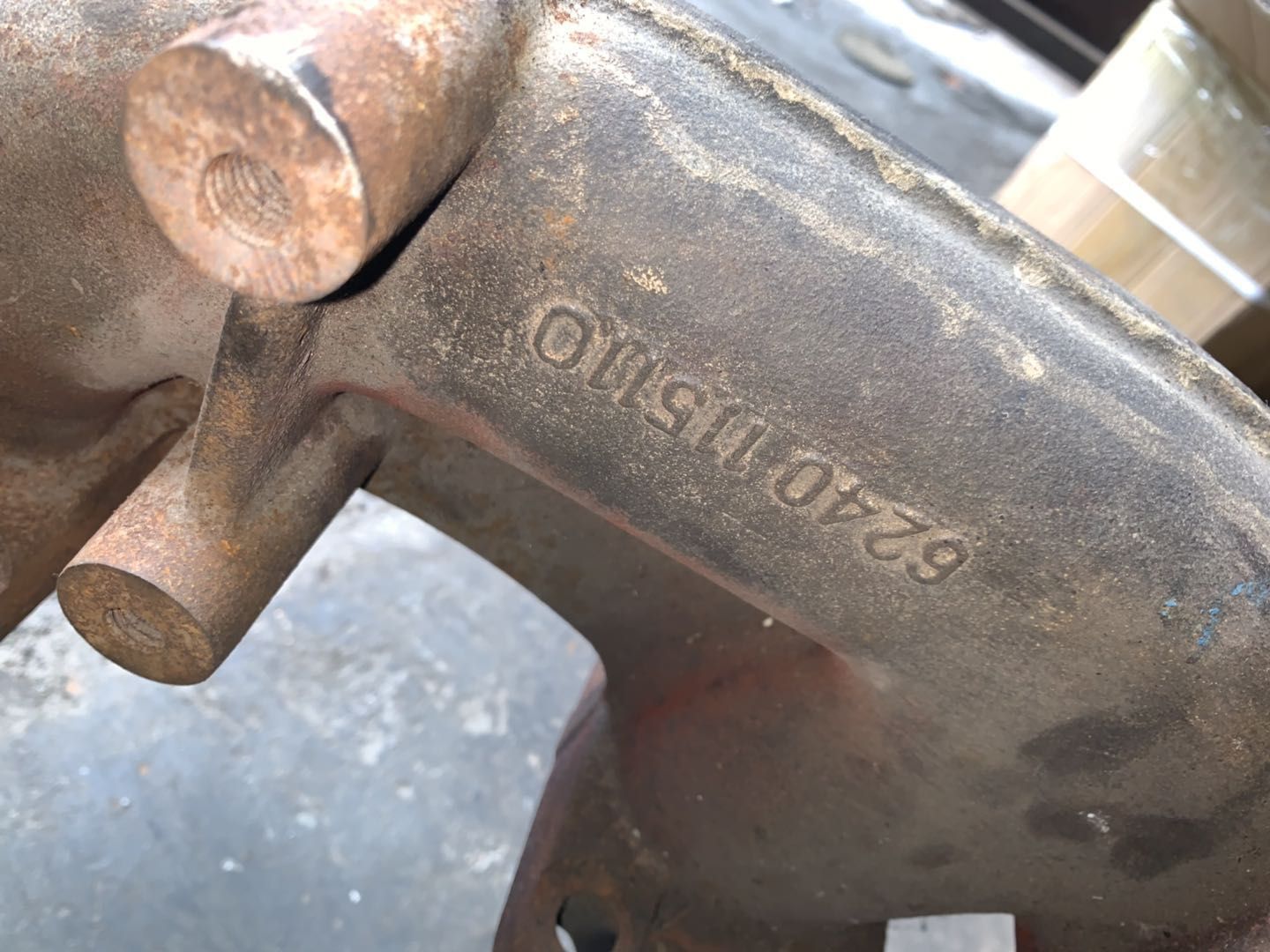 供应康明斯QSK23-G3发动机KH0156排气支管6240115110