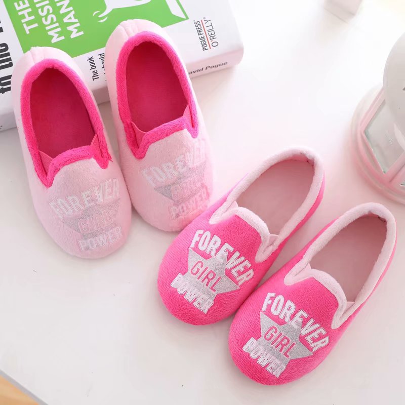 批发卡通五角星字母儿童家居鞋女孩秋冬字室内软底防滑加绒棉拖鞋