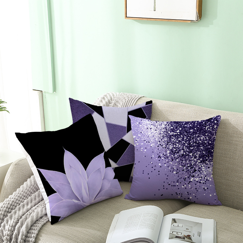 绿色沙发三个抱枕展示 拷贝.jpg