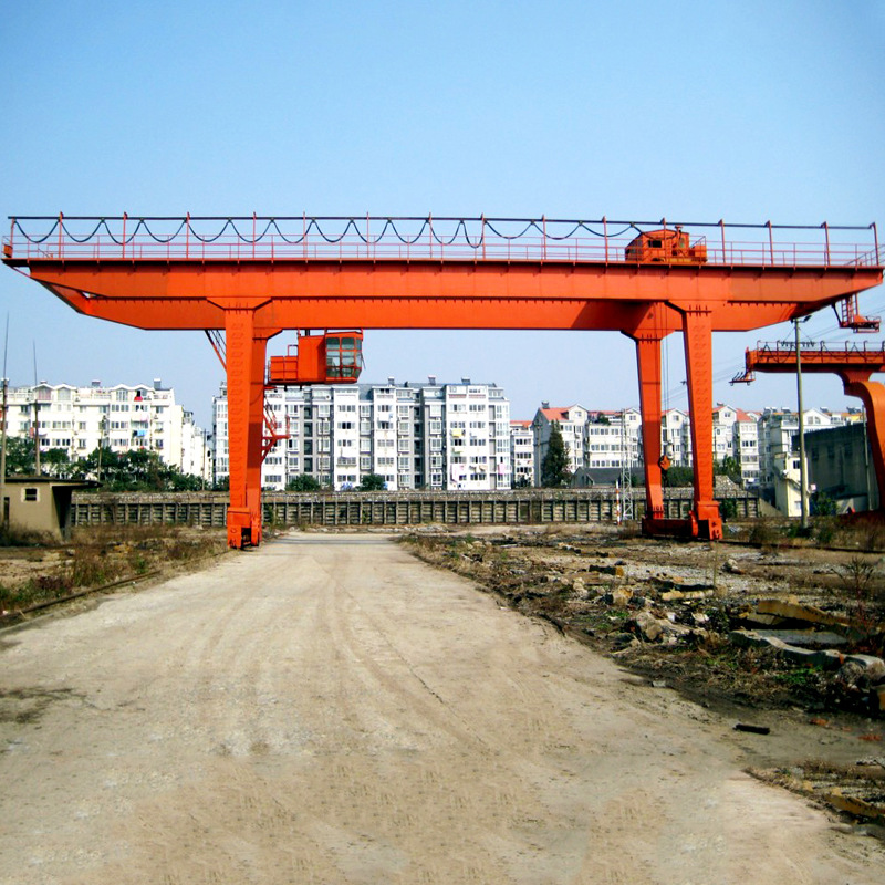 供应大吨位门机 U型双主梁吊钩门式起重机 行车供应50吨龙门吊