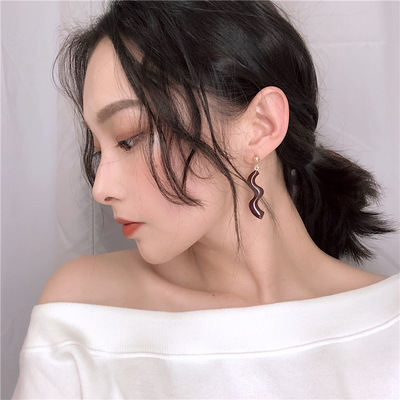 歐美氣質 個性波浪條拼色耳釘女長款耳墜百搭顯臉瘦耳飾批發 649