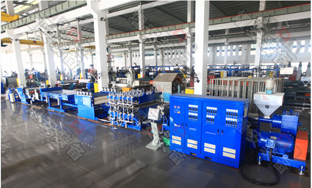 燿安供应中空板挤出机阳光板包装格子蜂巢板押生产线