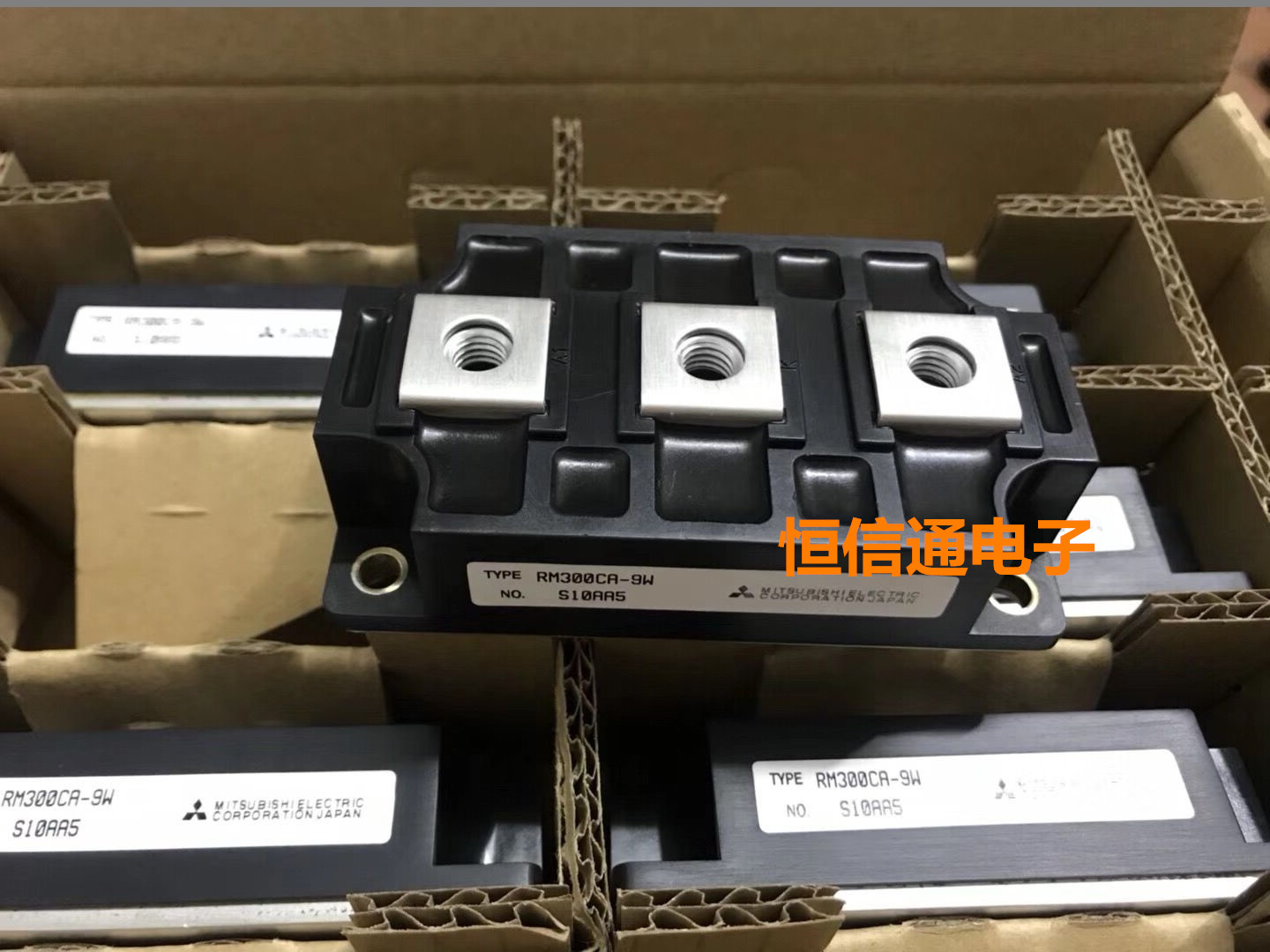 全新进口 RM300CA-9W 300A 450V 快恢复二极管焊机模块 原装现货