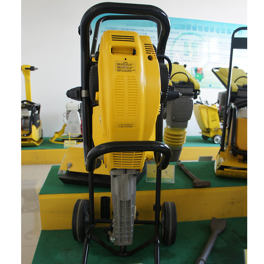 10343179478_498371388