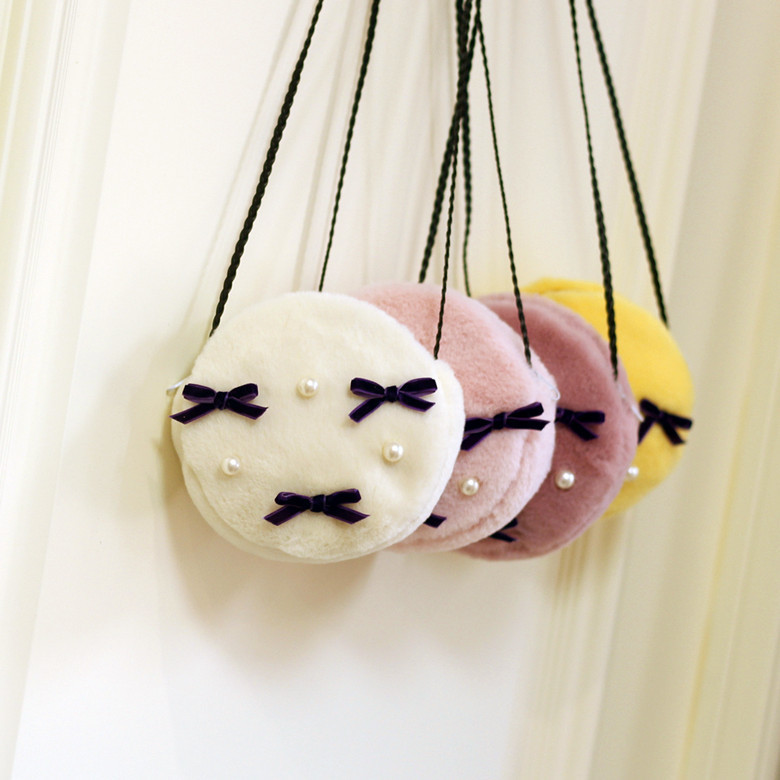 Korean Style Faux Fur Children's Bag Cute Round Mao Mao Crossbody Bag Pearl Bow Princess Bag