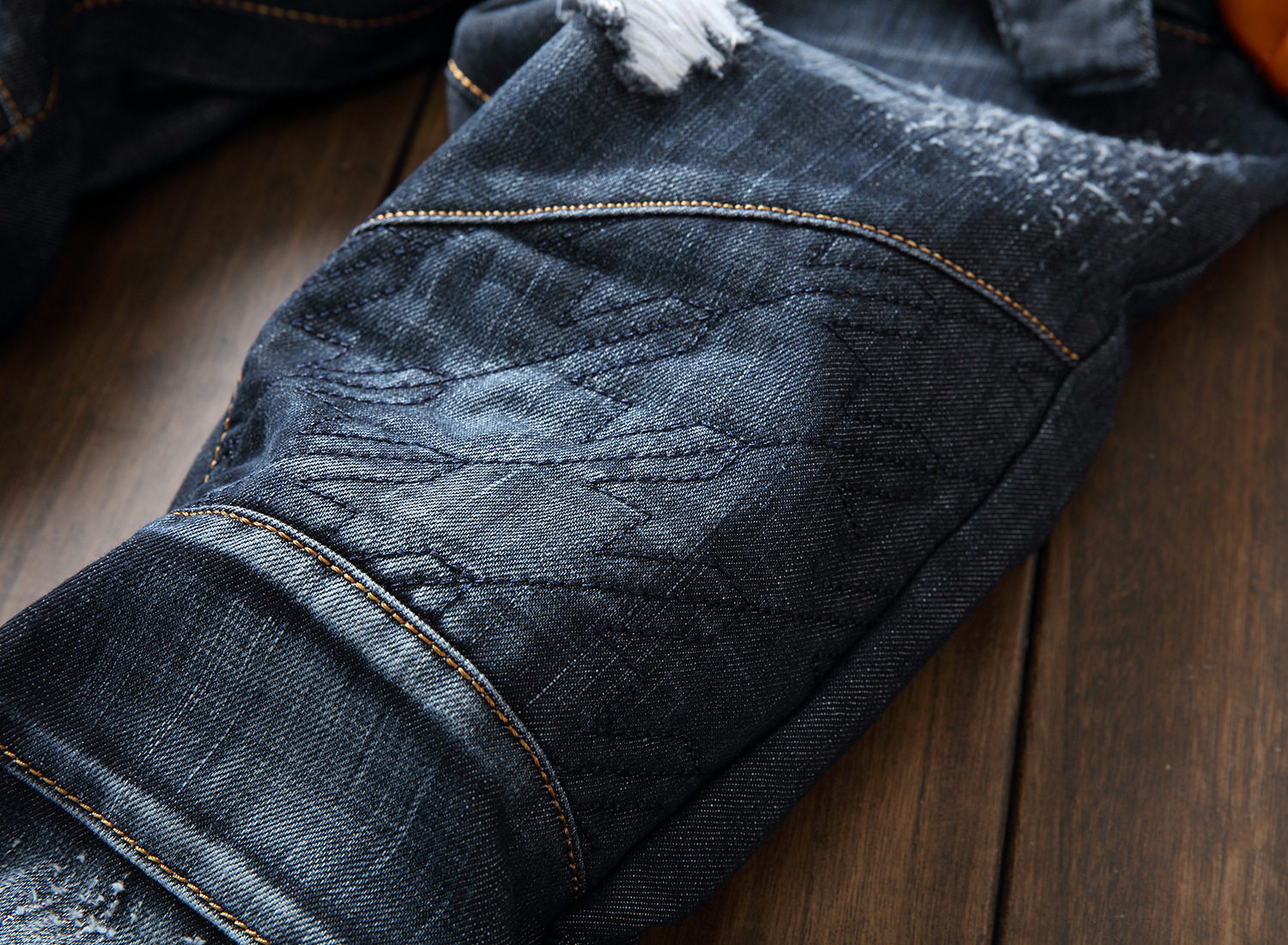 Jeans da uomo stile elastico con cuciture a compressione Zou piccoli jeans a gamba dritta_voghion.com