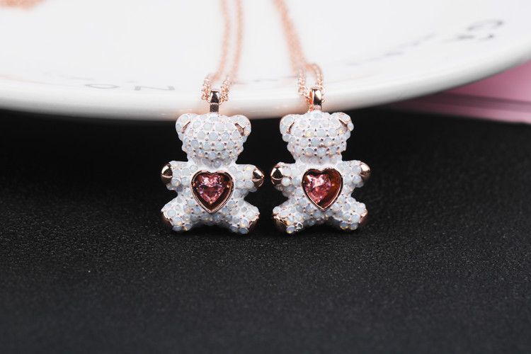 Mignon Ours Forme De Cœur Le Cuivre Placage Incruster Strass Pendentif display picture 7