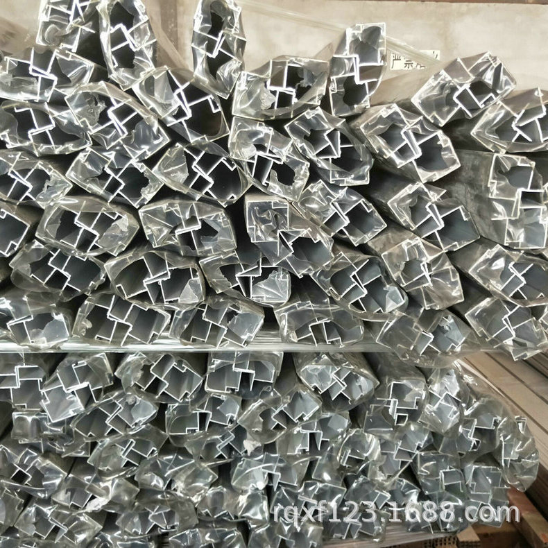 F2BAFE9B577A73A3AE65F6C693F3F5