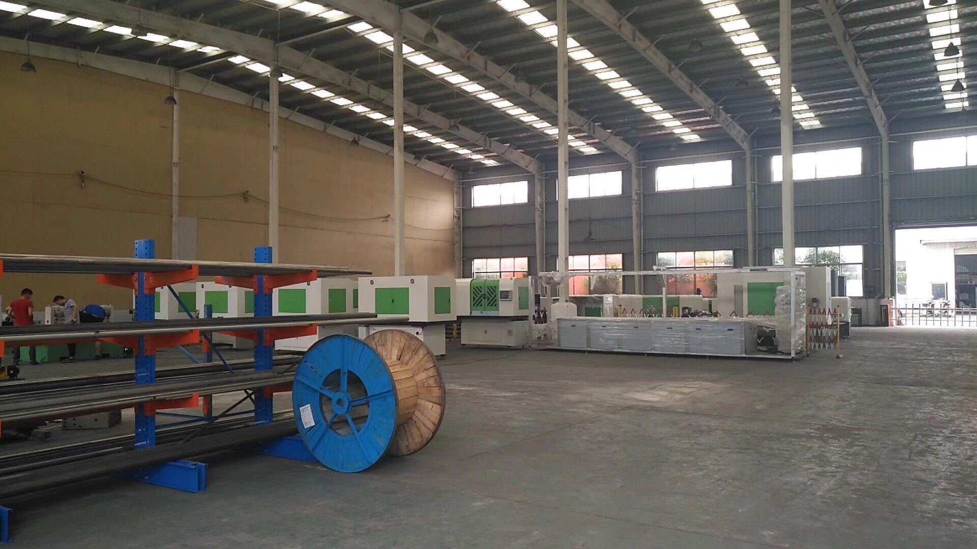 双臂货架实地图