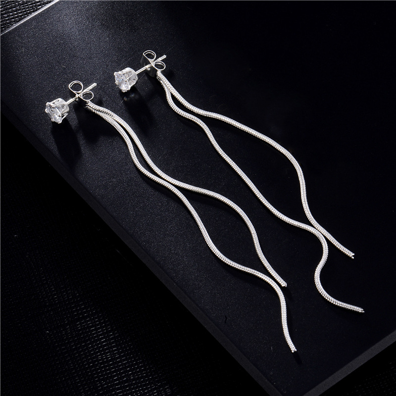 Simple Fashion Inlaid Zircon Ear Wire Tassel Earrings Wholesale Nihaojewelry display picture 4