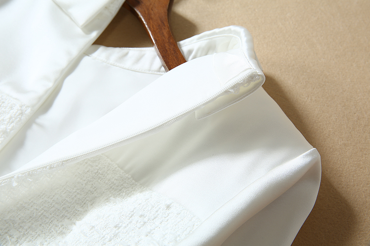 0807-07  精品缎面拼接毛昵口袋白色连衣裙S码胸围82