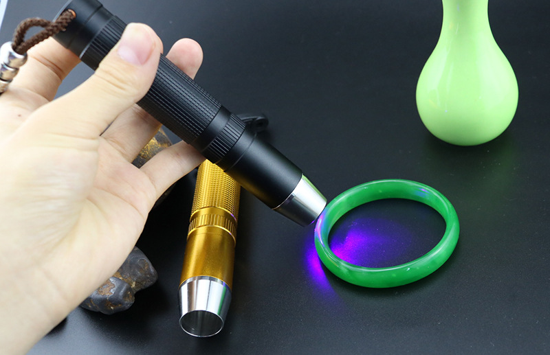Lampe torche - batterie 1200 mAh - Ref 3400793 Image 16
